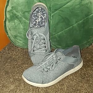 Women's Clarks Breeze Sky Sz8.5 Gray